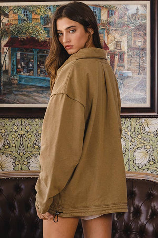 Oversized Woven Pullover in Olive