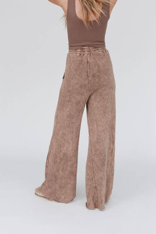 Relaxing Robin Wide Leg Pant in New Mocha